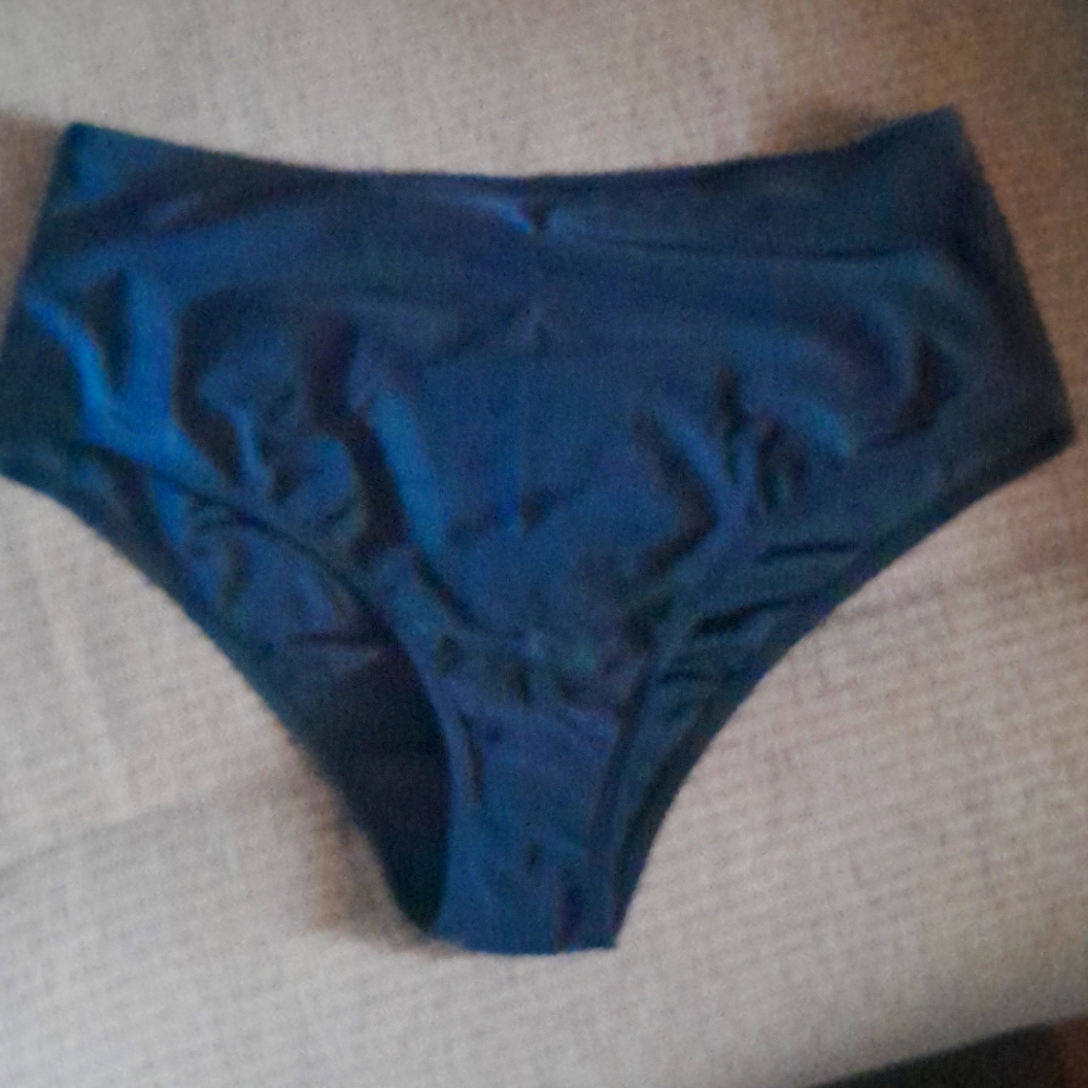 High waisted black bikini bottoms size M